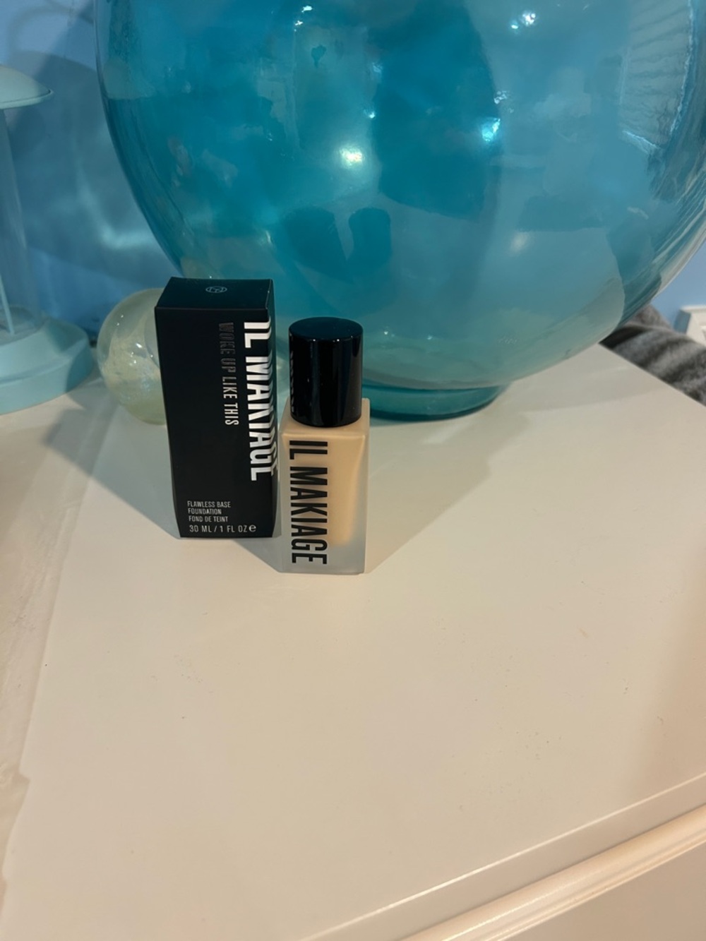 IL MAIKAGE Flawless Base Foundation - Series CL 075